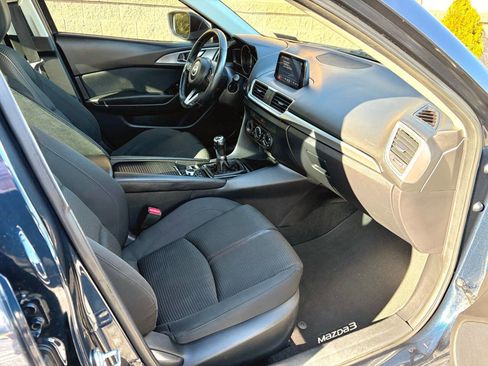 Used 2017 MAZDA MAZDA3 Sport w/ Preferred Equipment Package image 8