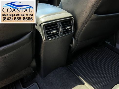 Used 2019 Nissan Rogue SL w/ Premium Package FWD image 20