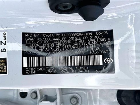 Used 2025 Toyota Corolla SE FWD image 16