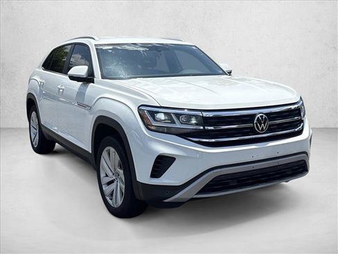 Used 2022 Volkswagen Atlas Cross Sport SE AWD/4WD image 3