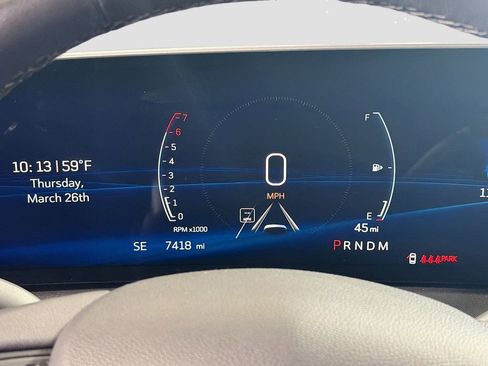 Used 2024 Cadillac XT4 Luxury w/ LPO, Floor Liner Package FWD image 14
