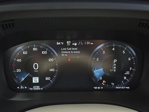 Used 2020 Volvo XC60 T5 Inscription w/ Protection Package Premier FWD image 3
