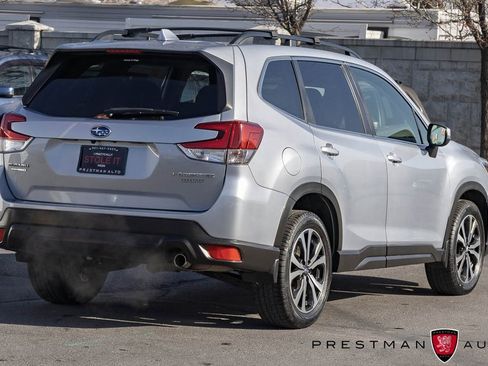 Used 2021 Subaru Forester Limited image 16