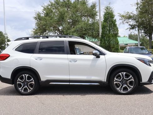 Used 2023 Subaru Ascent Touring AWD/4WD image 8