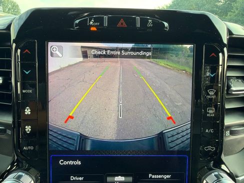 Used 2021 RAM 2500 4x4 Mega Cab Laramie image 37