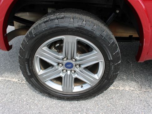 Used 2019 Ford F150 Lariat AWD/4WD image 13