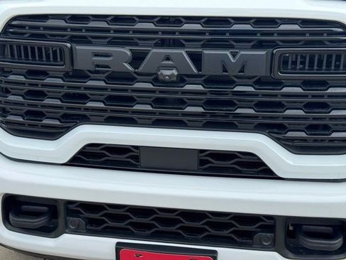 New 2026 RAM 2500 Limited AWD/4WD image 44