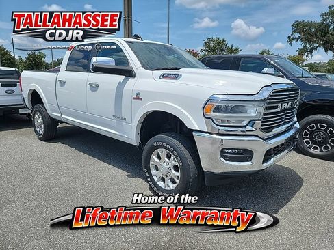 Used 2021 RAM 2500 Laramie AWD/4WD image 1