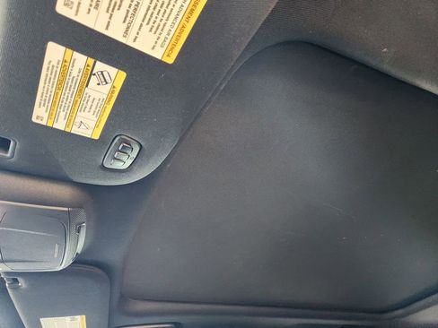 Used 2021 Ford Expedition XLT image 25