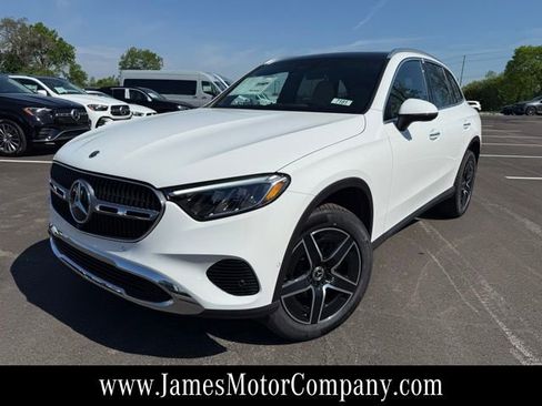 New 2026 Mercedes-Benz GLC 300 4MATIC image 1