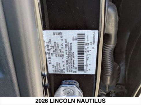New 2026 Lincoln Nautilus Reserve w/ Jet Appearance Package image 15