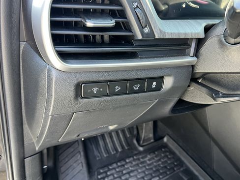 Certified 2024 Kia Telluride EX image 26