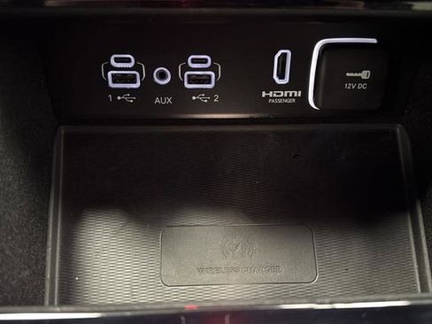 Used 2022 Jeep Grand Cherokee Summit w/ Advanced Protech Group IV image 25