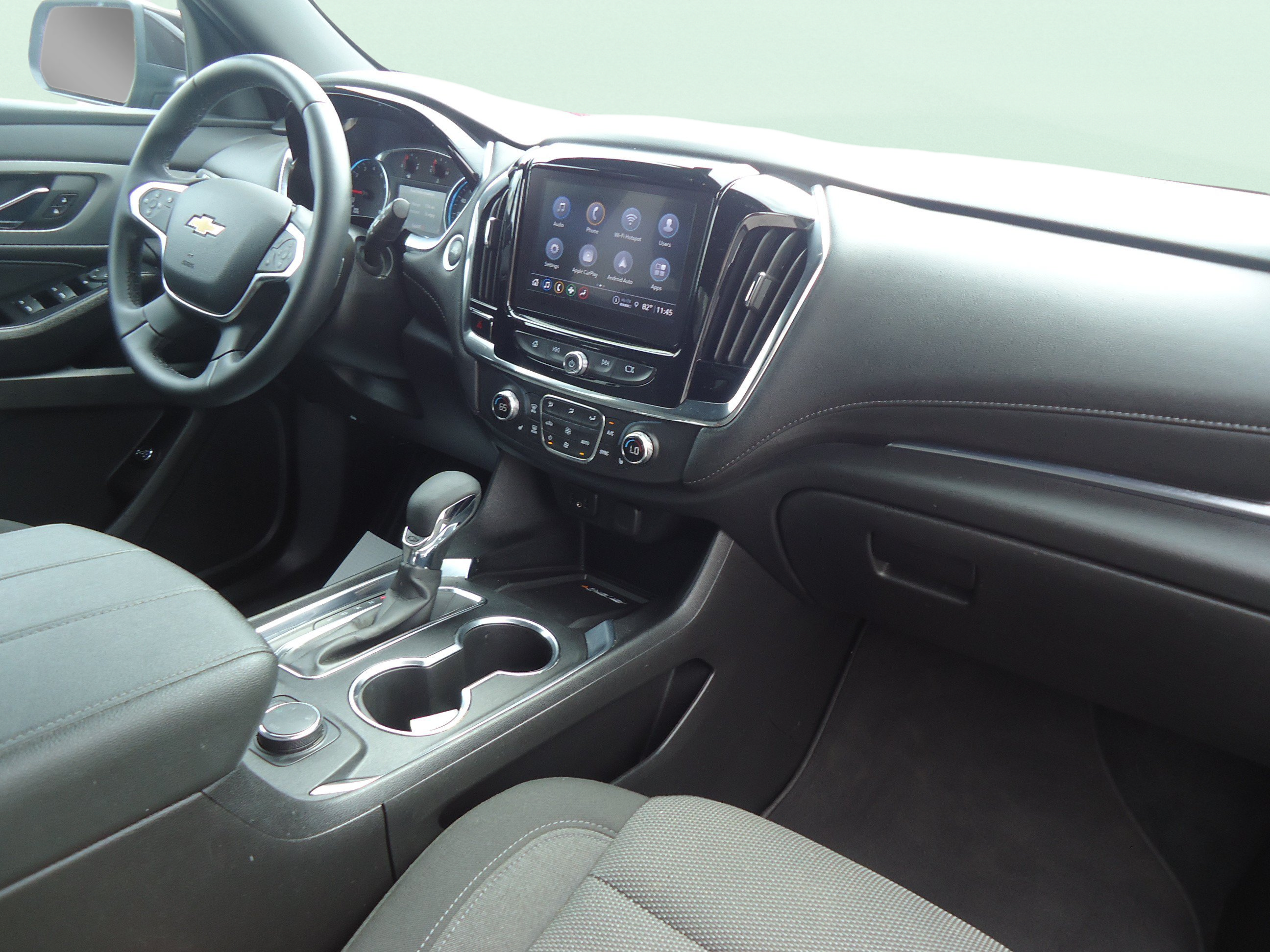 Used 2023 Chevrolet Traverse LT AWD/4WD image 26