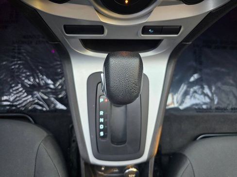 Used 2016 Ford Fiesta SE FWD image 34
