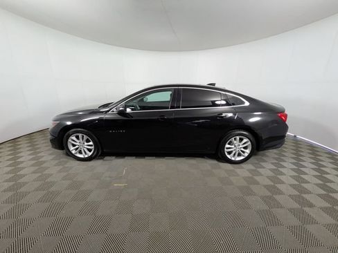 Used 2018 Chevrolet Malibu LT FWD image 14