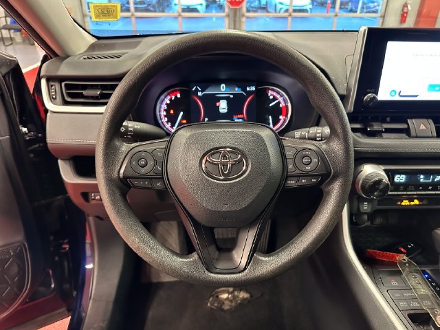 Certified 2025 Toyota RAV4 XLE AWD/4WD image 18