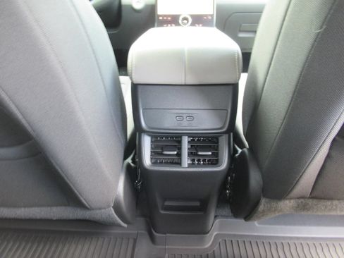 Used 2025 GMC Terrain Elevation FWD image 32