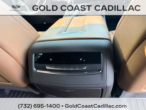 Used 2022 Cadillac Escalade Sport w/ Touring Package AWD/4WD image 10