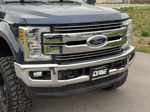 Used 2019 Ford F250 Lariat w/ Lariat Value Package AWD/4WD image 5