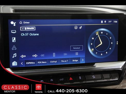 Used 2023 Chevrolet Silverado 1500 RST w/ Z71 Off-Road Package image 13