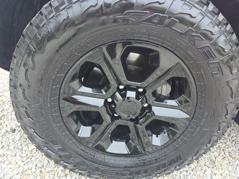 Certified 2018 Toyota 4Runner SR5 AWD/4WD image 10
