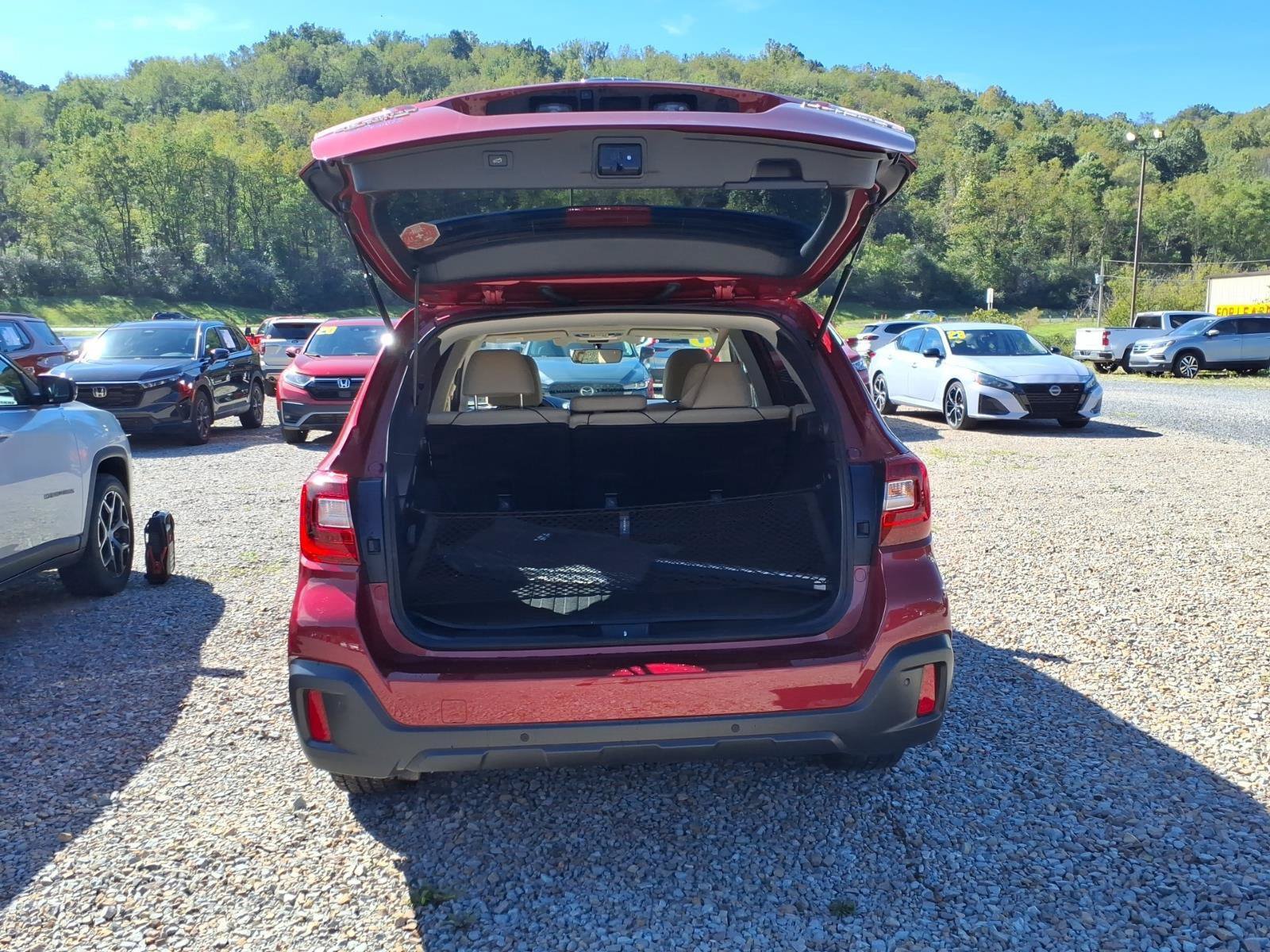 Used 2018 Subaru Outback 2.5i Limited AWD/4WD image 21