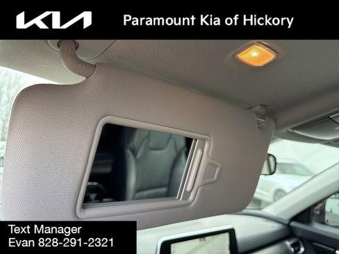 Used 2022 Kia Telluride LX image 34