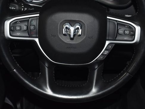 Used 2021 RAM 1500 Big Horn image 28