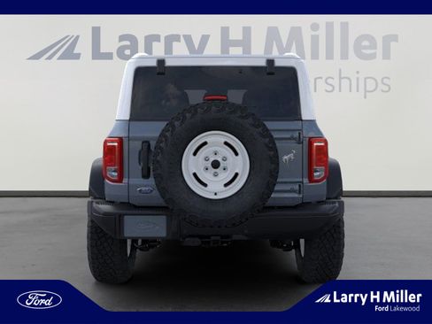 New 2025 Ford Bronco Heritage Edition image 5