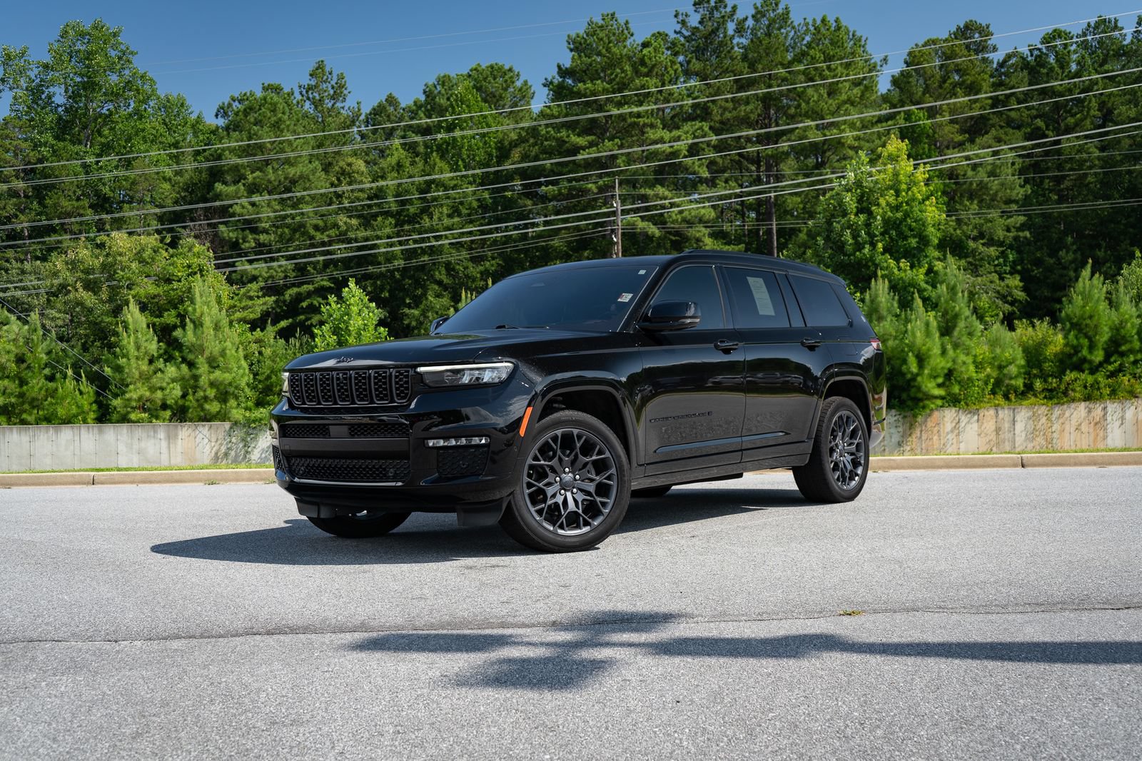 Used 2024 Jeep Grand Cherokee L Summit AWD/4WD image 1
