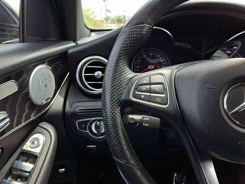 Used 2018 Mercedes-Benz GLC 300 4MATIC image 22