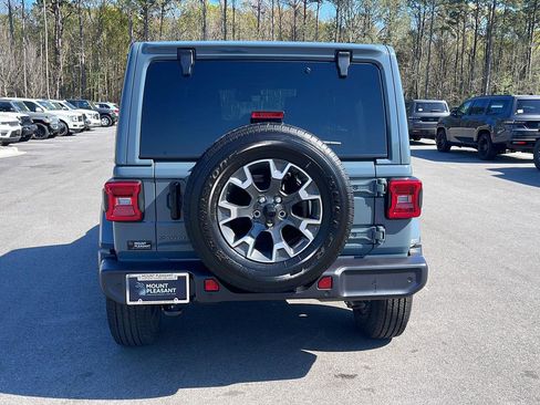 New 2026 Jeep Wrangler Sahara AWD/4WD image 6