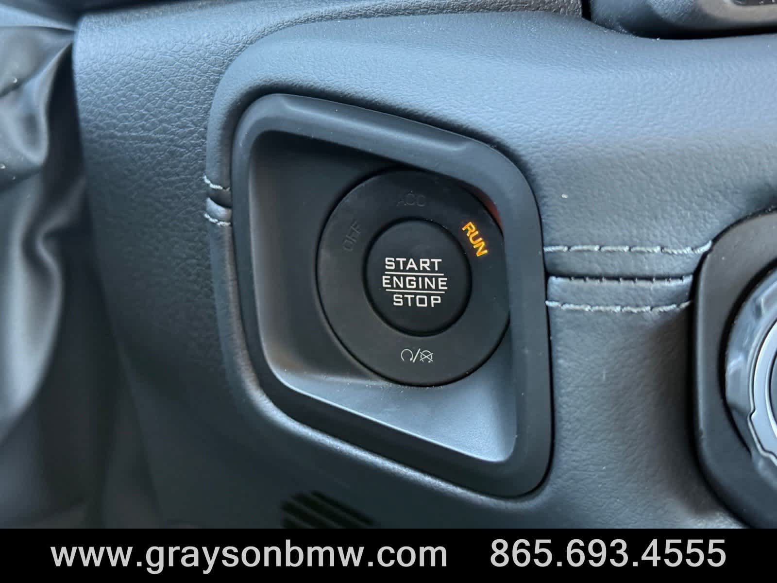 Used 2026 Jeep Gladiator Mojave AWD/4WD image 24