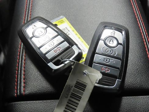 Used 2023 Ford Escape ST-Line w/ Tech Pack #1 FWD image 19