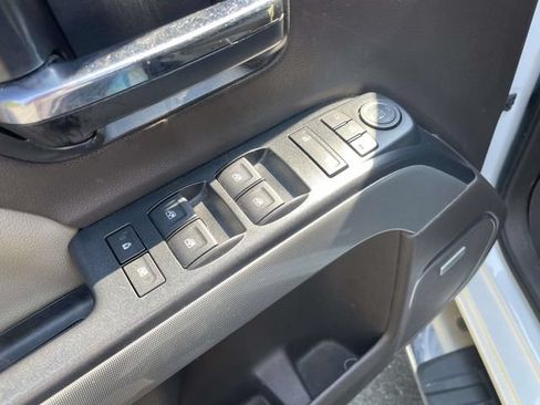 Used 2018 Chevrolet Silverado 1500 LTZ Z71 w/ LTZ Plus Package AWD/4WD image 21