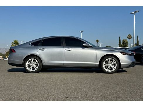 Used 2026 Honda Accord LX image 7