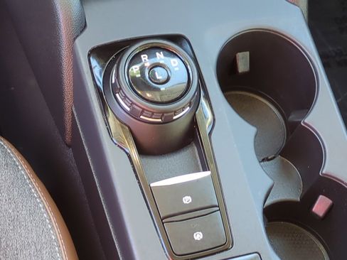 Used 2022 Ford Bronco Sport Outer Banks w/ Tech Package image 25