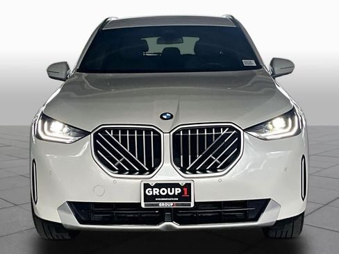 Used 2025 BMW X3 xDrive30i AWD/4WD image 6