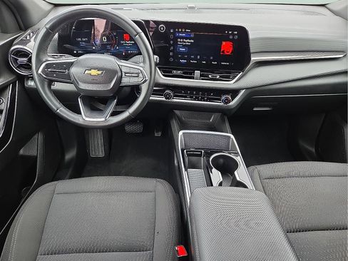 Certified 2025 Chevrolet Equinox LT image 11