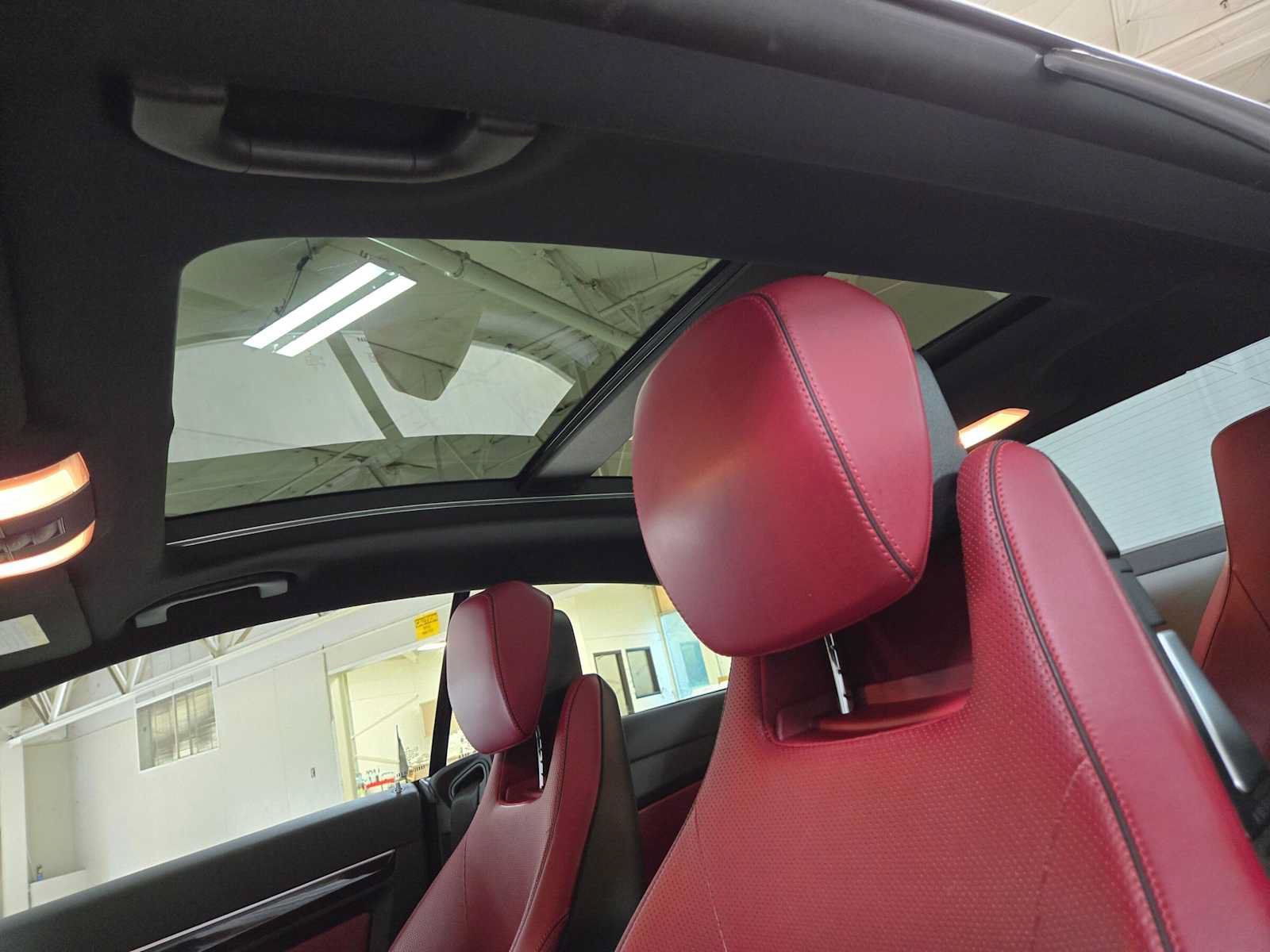 Used 2016 Mercedes-Benz E 400 Coupe image 18