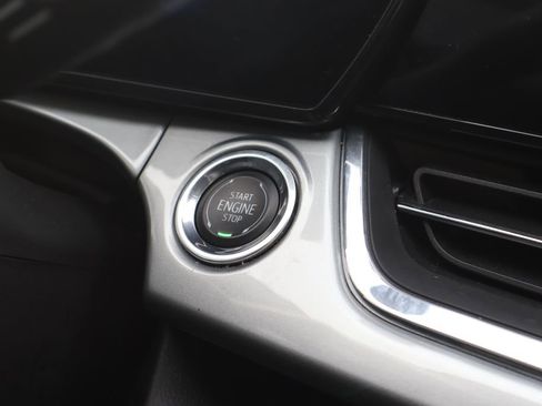 Certified 2024 Chevrolet Trax LT image 25