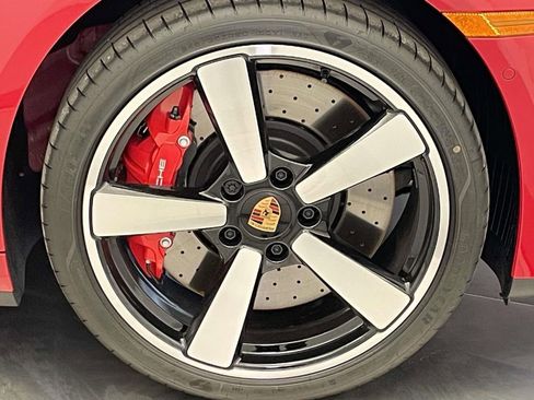 Used 2025 Porsche 911 Carrera S image 14