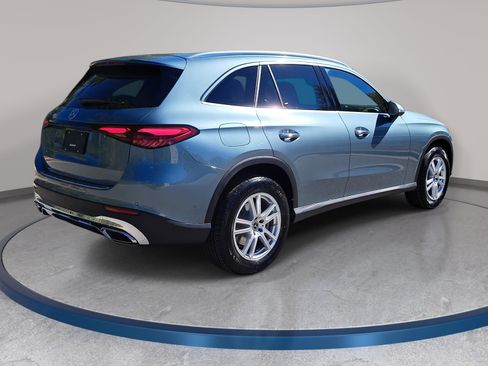 New 2026 Mercedes-Benz GLC 300 image 5