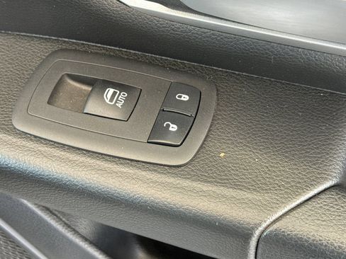 Used 2023 RAM 1500 Big Horn AWD/4WD image 21