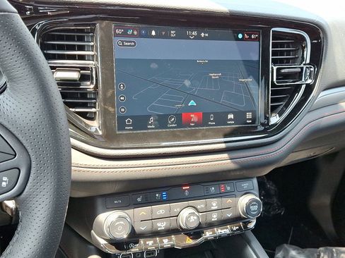 New 2025 Dodge Durango GT AWD/4WD image 16