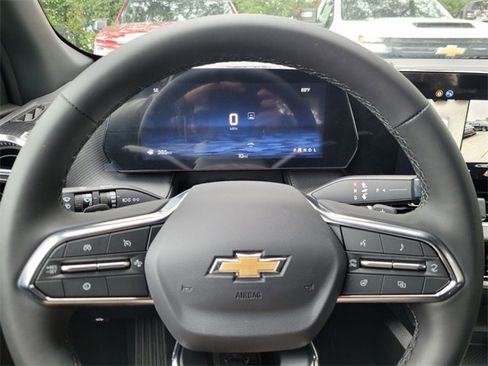 New 2026 Chevrolet Equinox LT w/ Convenience Package II image 27