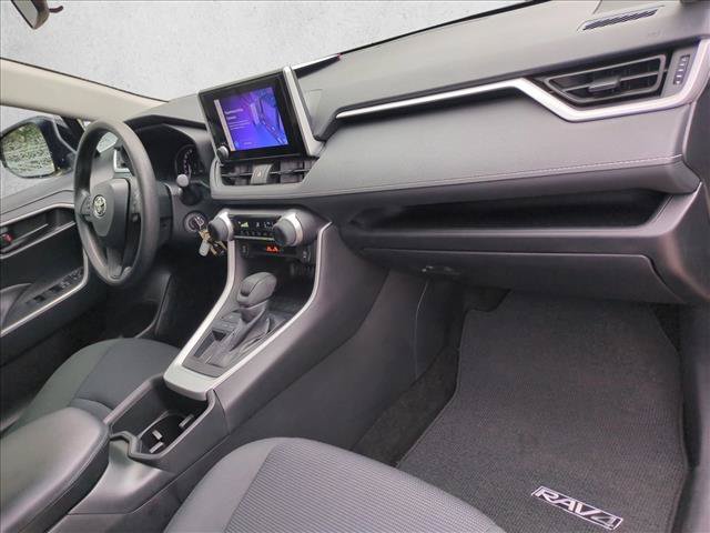 Certified 2024 Toyota RAV4 LE FWD image 21