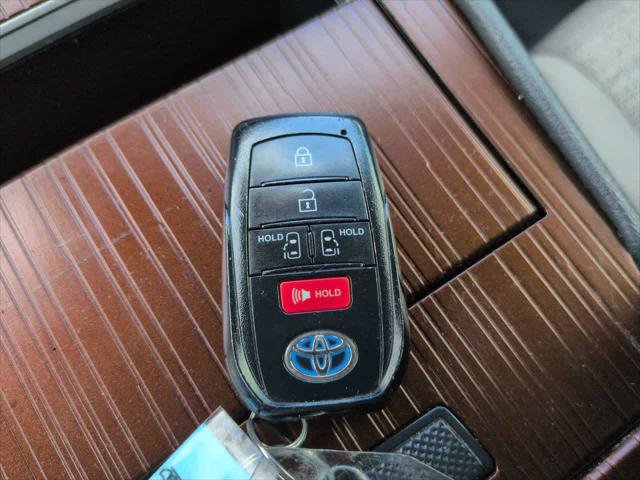 Certified 2022 Toyota Sienna LE FWD image 27
