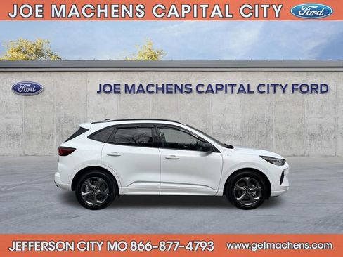 Certified 2023 Ford Escape ST-Line w/ Equipment Group 301A image 5